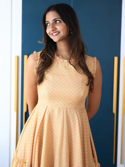 Peach Tiered Floral Midi Dress