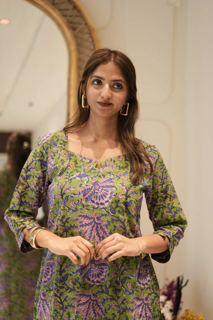 Olive Green Printed Straight Kurta