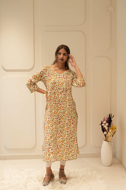 Ivory Floral Printed Straight Kurta